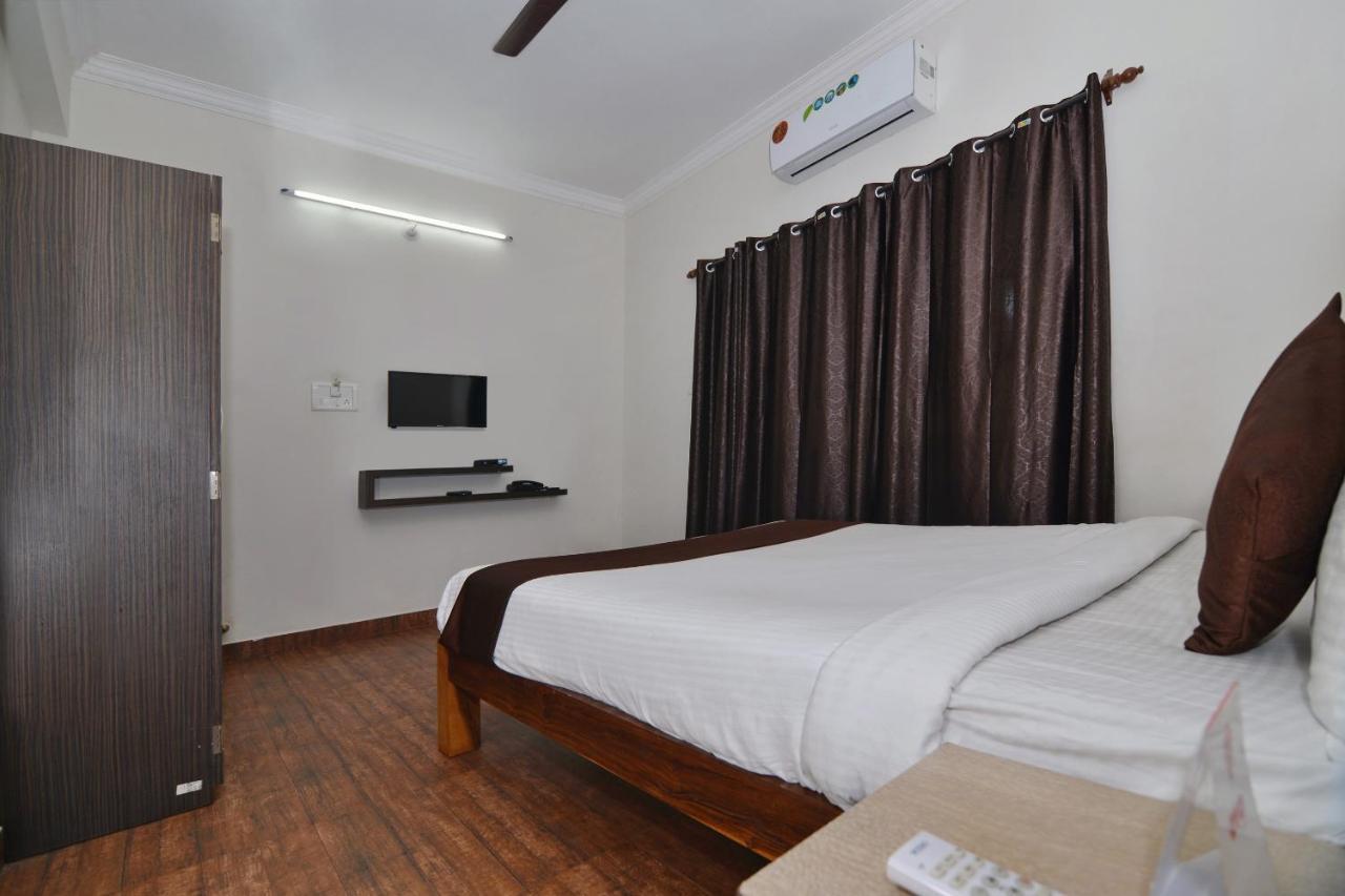 Oyo 10174 Kanta Guest House Baga Exterior photo