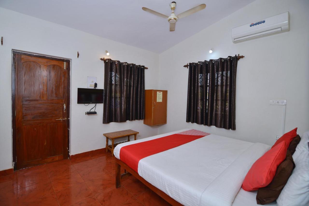 Oyo 10174 Kanta Guest House Baga Exterior photo